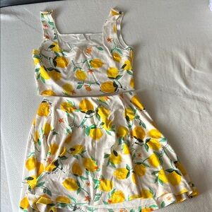 H&M White Two-Piece Shirt and Skirt Set with Yellow Lemon Print